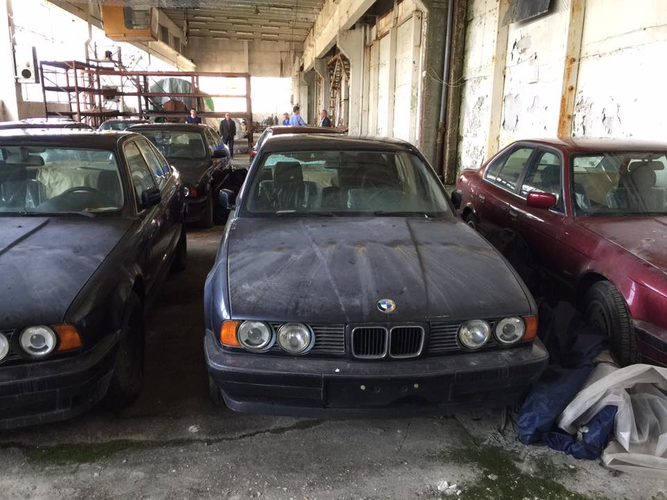 Bulgarian Barn Find E34s: What Would Be the Best Modifications for the BMW  E34 5-Series? – ECS Tuning